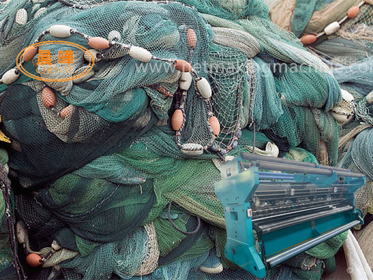 Kleines knotenloses Fischernetz Mesh Fishing Net Soft Nylons, das Maschine herstellt