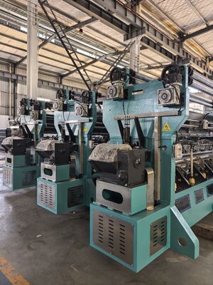 Breitbreit-Worp-Strickmaschine für die Großnetzproduktion